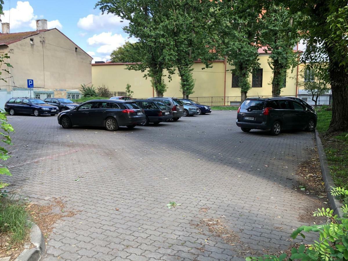 Cr Apartament Przy Rynku Sienkiewicza 6 Bialystok Exterior photo